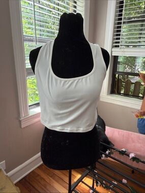 SHEIN White Racerback Cropped Tank